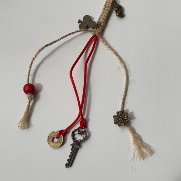 Rustic Lucky Protection ๐ ๐ Keyring amulet - Picture 3 of 6